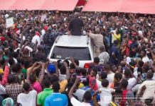 S/R: Former President Mahama Receives Biggest Welcome