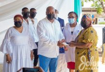 John Mahama gives out Glucometers to diabetes patients on his 63rd birthday