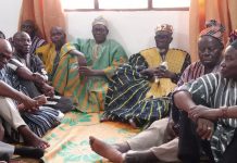 Bolewura Visits Yagbonwura; Supports him with Food Stuff