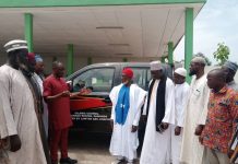 Hon Abu Jinapor donates Pickup Vehicle To Savannah Islamic Council