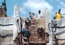 Bole: Restoration Work on partly collapsed 400 year old Mosque begins